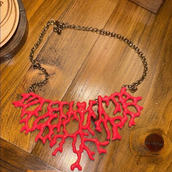 Coral and Breaded Bead Women's Necklace Set - Picture 10 of 10